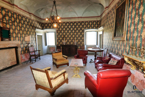 Qlistings Arrone, aristocratic charm amid painted vaults, arches and history image 6